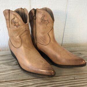 Zigi Shes The One Womens Burnished Tan Leather Side Zip Ankle Boots 9